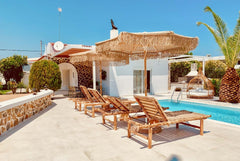 Just a five minute walk from splendid sandy Faliraki Beach, and within the quiet Maidstone, United Kingdom Faliraki Beach, shops/cafes 5 mins  garden / pool. Entire villa vacation rental 42256925