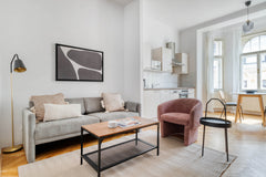Discover the best of Vienna, with this one-bedroom 14th district - Penzing apart Vienna, Austria Penzing 1BR w/ Elevator at U3 Hütteldorfer Entire rental unit vacation rental 658571166779612833
