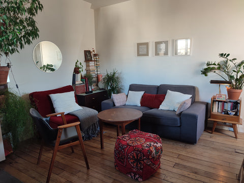 Appartement de 35m2 dans un immeuble calme et lumineux, situé en plein cœur de B Paris, France Appartement lumineux sous les toits de Belleville Entire rental unit vacation rental 15140583