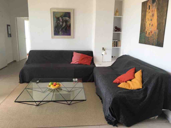 The house is located in the exclusive and safe area of Agios Lazaros. It consist United States 1-bedroom house with panoramic views (80 m²) Entire rental unit vacation rental 25609738