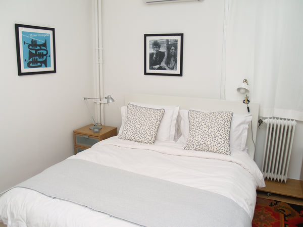 Nicely decorated apartment situated within an apartment building with up to date Marousi, Greece Artistic Deco Apt., Sina st, Panepistimio Metro St Entire rental unit vacation rental 28770026