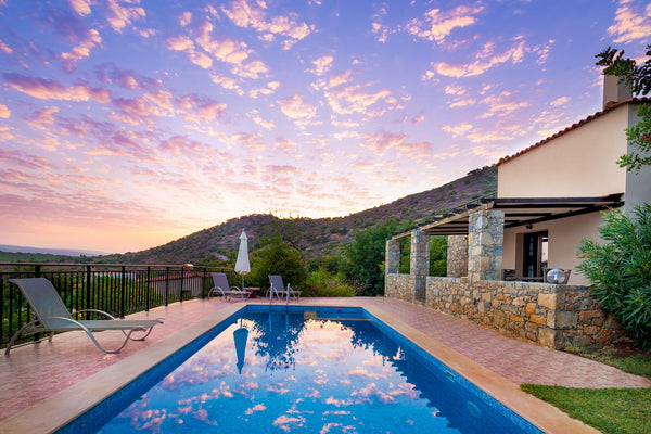 Private living, including hotel service!<br /><br />The combination of both make Melidoni, Greece beach,mountains,village,quiet,hotel service Entire villa vacation rental 14734367