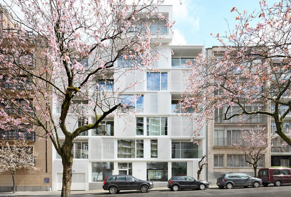 Charming & bright apartment. Perfect for a relaxed and calm stay, with a small b Brussels, Belgium Designer 2-bedroom apartment Entire rental unit vacation rental 636652186632138762