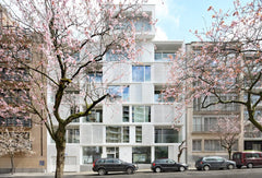 Charming & bright apartment. Perfect for a relaxed and calm stay, with a small b Brussels, Belgium Designer 2-bedroom apartment Entire rental unit vacation rental 636652186632138762
