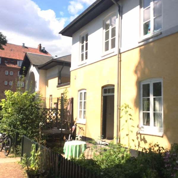 Great 2 bed room , 80 m2, family apartment in picturesque Brumleby . Brumleby is Copenhagen, Denmark Great family friendly home in picturesque area Entire condo vacation rental 19867359