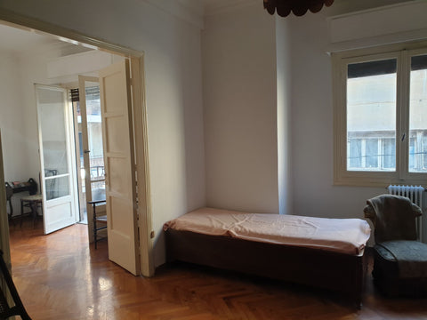 <b>License number</b><br />00001519809 Athens, Greece A simple old school apartment in the center Entire condo vacation rental 618135767427210311