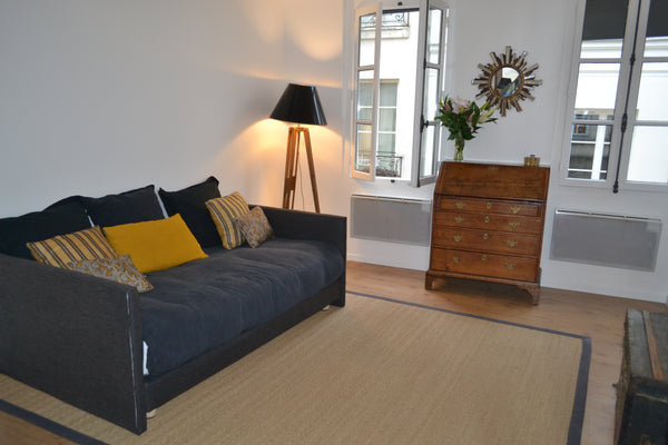 Come over and enjoy this amazing spot. It is cozy and bright and only one step f Paris, France Unique spot right in the city centre, Pompidou! Entire rental unit vacation rental 13740894