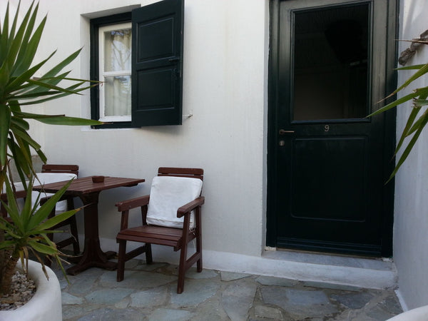 Studio for two guests on the ground floor (two single beds in the bedroom that c Greece NO 9 Studio ground floor garfen view (2adults) Entire rental unit vacation rental 38401383