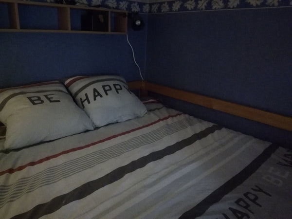 Appartement ancien donnant sur l'avenue de Saxe.<br /><br />Chambre avec lit sur Lyon, France Saxe Gambetta - chambre avec mezzanine Private room in rental unit vacation rental 33370598