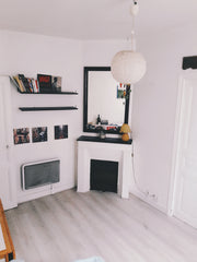 Charmant ancien appartement de 35m² à Montmartre (https://www.airbnb.com/locatio Paris, France Charmant appartement à Montmartre Entire rental unit vacation rental 20096897