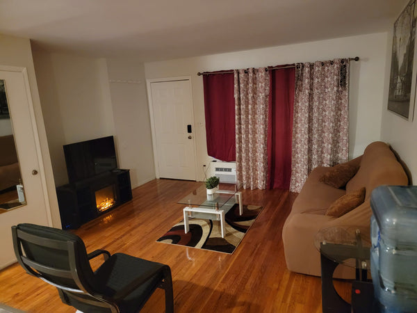 Relax with the whole family at this peaceful place to stay. quiet neighborhood i  Rental unit in Queens County · 3 bedrooms · 3 beds · 2 baths Entire rental unit vacation rental 935914641942789255