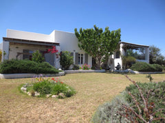 Large modern villa with all amenities, ideal for small children, safe, secure, a Greece Family-friendly, ideal for kids Cycladic home vacation rental 5433389