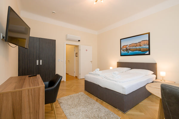 Entspanne dich mit der ganzen Familie in dieser friedlichen Unterkunft. Vienna, Austria Schönbrunn Apt Top 6 Entire rental unit vacation rental 572889145175378701