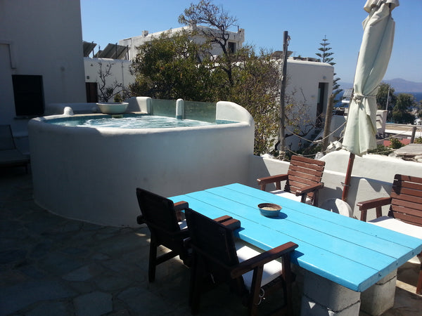 Studio for four  guests on the first floor (four  single beds- after the additio Greece NO 6 studio(2-4 adults) with garden view in town Entire rental unit vacation rental 6866481
