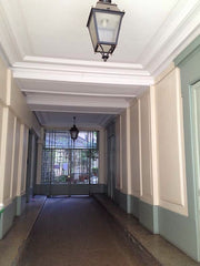 Idéalement situé au pied de la butte Montmartre, à mi chemin du Sacré Cœur et du Paris, France Appartement cosy à Montmartre Entire rental unit vacation rental 6464393