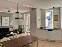 Stor rummelig Københavner lejlighed med sydvendt altan lige ved skt. Hans Torv.  Gentofte, Denmark Lys lejlighed med sydvendt altan i hjertet af byen Entire condo vacation rental 53996887