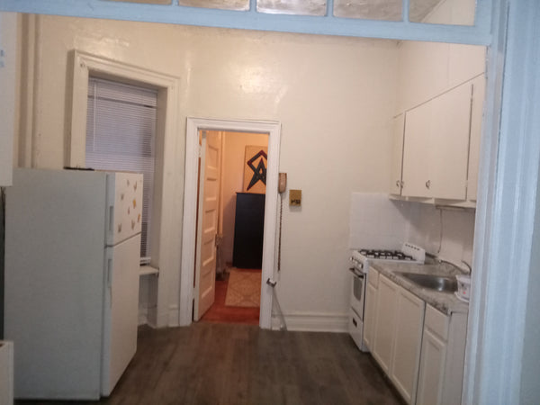 recently refurbished 1 bedroom apartment, furnished in historic Harlem. Close to  Rental unit in New York · ★4.71 · 1 bedroom · 1 bed · 1 bath Entire rental unit vacation rental 765205657759382677