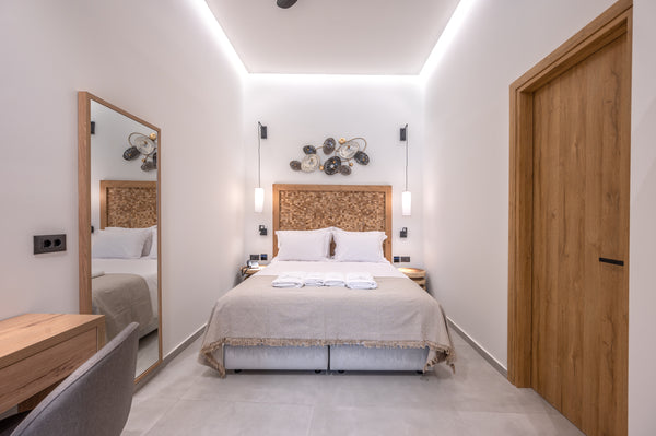 Marea Boutique Suites is a complex of 5 modern, cozy suites in the heart of the  Rethimnon, Greece Marea Boutique Suites, Standard Suite 102 Room in boutique hotel vacation rental 717073787800131990