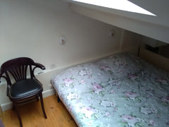 Maison de ville - duplex sur cour au coeur de la Butte-aux-Cailles.<br />Chambre Paris, France Maison de ville à la Butte-aux-Cailles Shared room in townhouse vacation rental 23002603