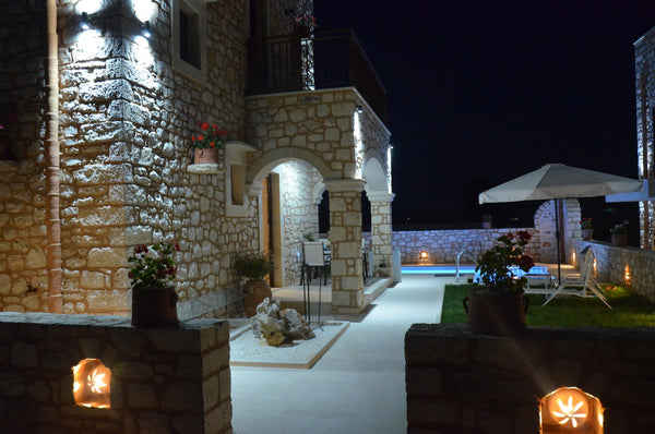 Cosy and comfortable stone villa with 2 bedrooms in a charming and quiet village Rethimnon, Greece Luxury Villa Marvi in a charming Cretan village Entire villa vacation rental 19444351