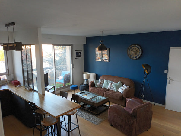 Appartement avec une chambre dans un quartier calme proche du centre ville de Bo Bordeaux, France Appartement dans quartier calme proche du centre Entire rental unit vacation rental 591923831885033895