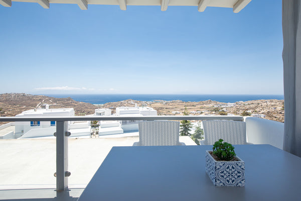 Alexandros’ sea view house is located 5km from Mykonos Town. It’s part of a comp Greece Alexandros Sea View House - Elma’s Summerhouses Cycladic home vacation rental 50209012