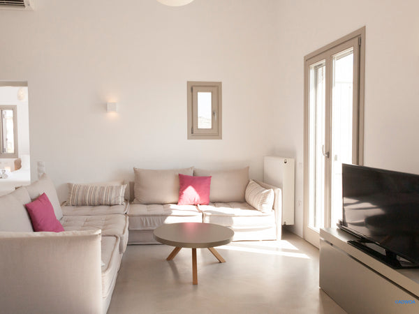 This is a 250m2 house, 7 minutes walk from Pori beach - one of the best of the C Athens, Greece Villa Adwoa Koufonissi Cycladic home vacation rental 11011941