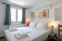 Stylish studio apartment on a green roof top terrace. Located in the heart of At Athens, Attica, Greece Enticing roof top studio in Athens city centre! Entire rental unit vacation rental 35986027