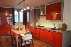 Huize Viktor 3 is a cosy 2 bedroom apartment in the heart of Antwerp City., at 1 Antwerp, Belgium Huize Viktor 3: Cosy apartment Antwerp City Center Entire rental unit vacation rental 30975341