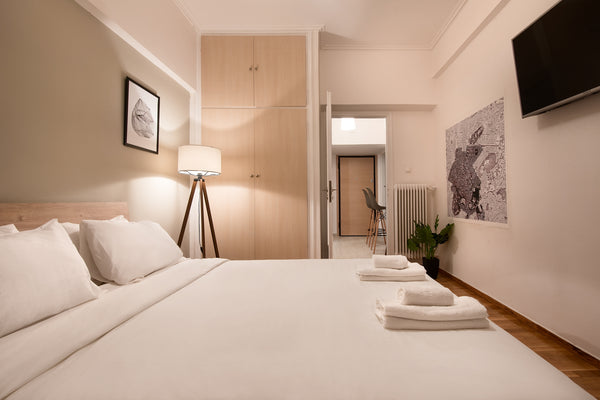 This newly renovated apartment,right in the heart of the city,is the ideal choic Greece Central entire apartment in Athens! Entire rental unit vacation rental 33851653