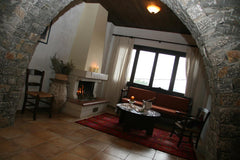 Set at an altitude of 850 metres, in the village of Tzermiadon, Argoulias is a s  Room with magnificent view Room in aparthotel vacation rental 24684449