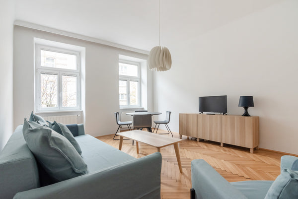 This newly renovated apartment is located 2 minutes walk from the station Traise Vienna, Austria UNIVERSUM APARTMENT 2 Entire rental unit vacation rental 38713964