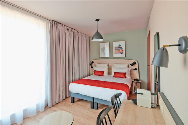Appreciate our fully furnished and equipped studios for your stay from 1 night t  Studio Double 17m² Bruxelles Gare du Midi*** Room in serviced apartment vacation rental 32351094