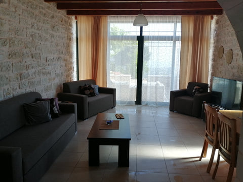 A wonderfull place for people that wish peacefull and quite holidays<br /><br />  Eagles Stones Residence (Cozy House) Entire home vacation rental 12015497