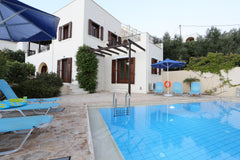 Duch die erhöhte Lage unserer Villen haben Sie eine fantastische Aussicht über d  Dreamvillas-Crete, Villa Thalassa Entire villa vacation rental 42011677