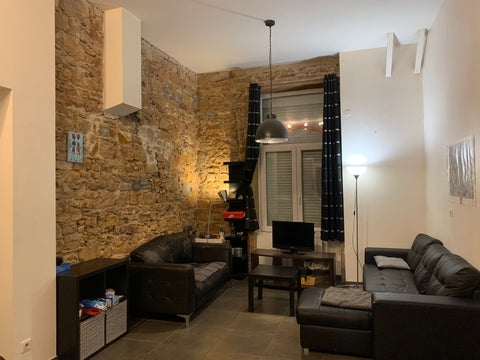 Bonjour, <br />Je vous propose un appartement en plein centre de Lyon, à 200 mèt  Bel appartement, 200m de Perrache, pour 4-6 pers Entire rental unit vacation rental 53485963