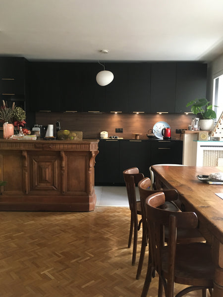 Our home will welcome you in area preserved from the bustle of the city.  Locate Paris, France family appartment Porte Dorée Entire rental unit vacation rental 3206928