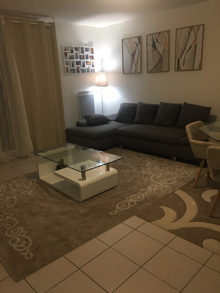 Logement proche du centre de Bordeaux, de la cité du vin et des quais de Bordeau Bruges, France Petite chambre privée proche du centre de Bordeaux Private room in condo vacation rental 41377174