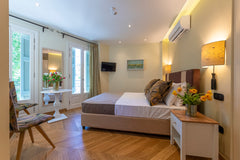 Tulipa (in english tulip), is a special apartment on the first floor of a neocla Athens, Greece IPELHOME - APARTMENT TOULIPA Entire rental unit vacation rental 50123307
