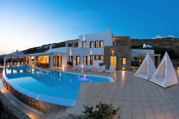 This luxurious villa on the south shore of Mykonos, offers panoramic views of th Mikonos, Greece Lia beach Estate Entire villa vacation rental 43091259