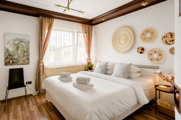 This thoughtfully furnished apartment is the perfect getaway location for short  Vienna, Austria Spacious Apartment for Families and Professionals Entire rental unit vacation rental 50976600