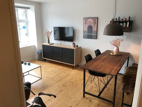 Close to Central Station, the trendy Vesterbro-area, Fisketorvet (shopping mall)  Super central! Modern apartment for a couple <3 Entire rental unit vacation rental 17258511