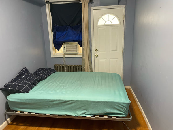 This unique place has a style all its own. Is in Sheepshead Bay Brooklyn, less t New York, NY Home in Brooklyn · 1 bedroom · 1 bed · 1 bath Private room in home vacation rental 977395984065981849