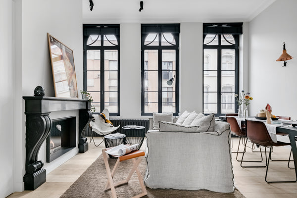 Kom bij na een drukke dag vol kunst en cultuur in het stijlvol verbouwde Maison  Ghent, Belgium Luxury and charming apartment, with terrace and view over towers of Ghent. Entire loft vacation rental 23518039