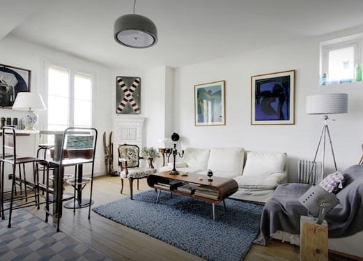 L'appartement a été complètement rénové par un architecte fin 2015 et jouit d'un Paris, France Superbe vue sur canal Saint Martin Entire rental unit vacation rental 18647281