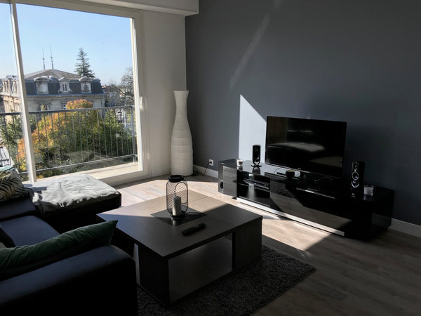 Ce magnifique appartement à proximité de Bordeaux est situé dans une résidence c  Superbe appartement proche Bordeaux pied du tram Entire condo vacation rental 31244254