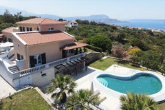 I hope you have a great stay,just like at your own home!!!Contact me before book  HolHome high standing/pool/ sea view/5min sea2 Entire home vacation rental 18785625