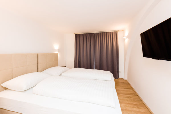 • Straßenbahnlinie 2, Bus: 5 A,B / U2 Taborstraße<br />• Zentrum (Flughafenbus)  Vienna, Austria Castellez Special Entire rental unit vacation rental 10562237