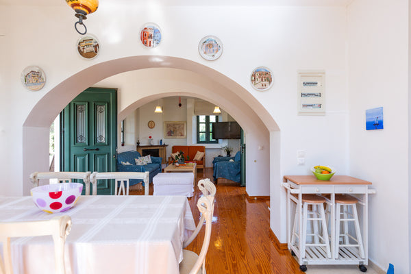 Trouli house has been always a vacation house. For many many years the owners ha Rethimnon, Greece Trouli house, feeling calm under the Cretan sun! Entire home vacation rental 36124620
