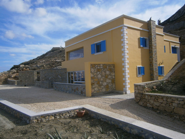 Rooms in family Guest House. Located near the village of Menetes, on the side of Greece Rooms in Karpathos Guest House with Sea View Private room in villa vacation rental 2143401